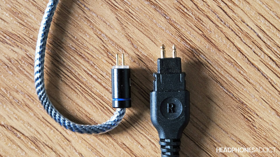 2-pin connector for IEMs vs. headphones