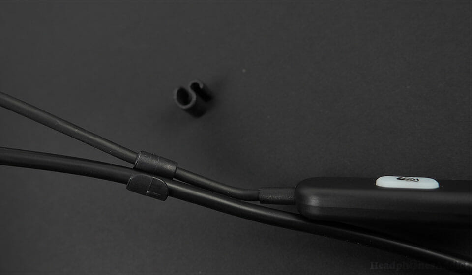 ModMic USB cable clasps close up