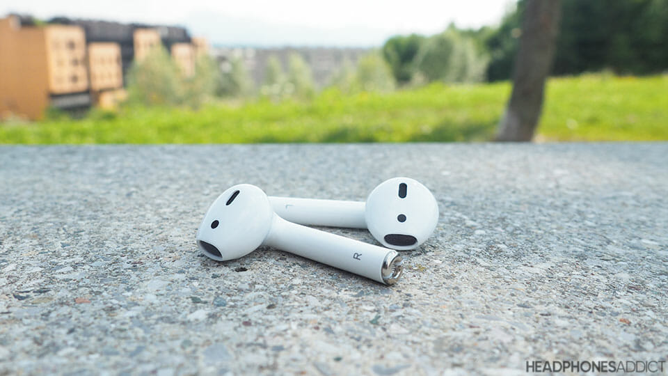 Apple AirPods 2