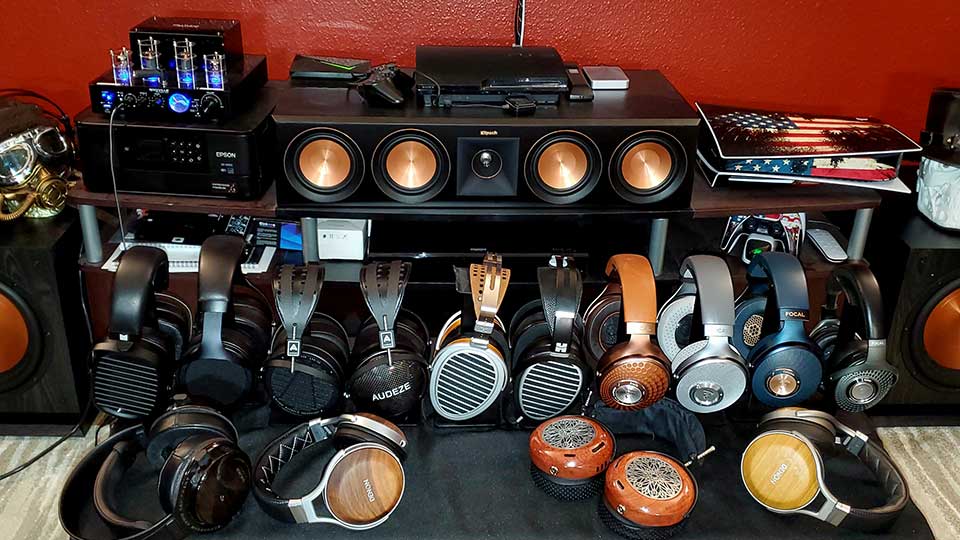 What Is an Audiophile: Understanding the World of High-Fidelity Audio