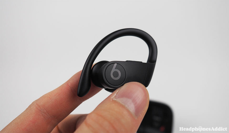 Beats PowerBeats Pro right earbud