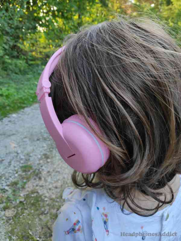 BuddyPhones Play kids headphones side