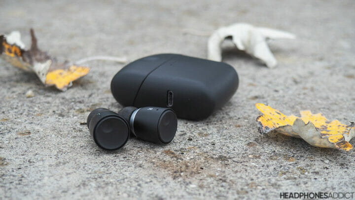 Cambridge Audio Melomania 1 earbuds with case