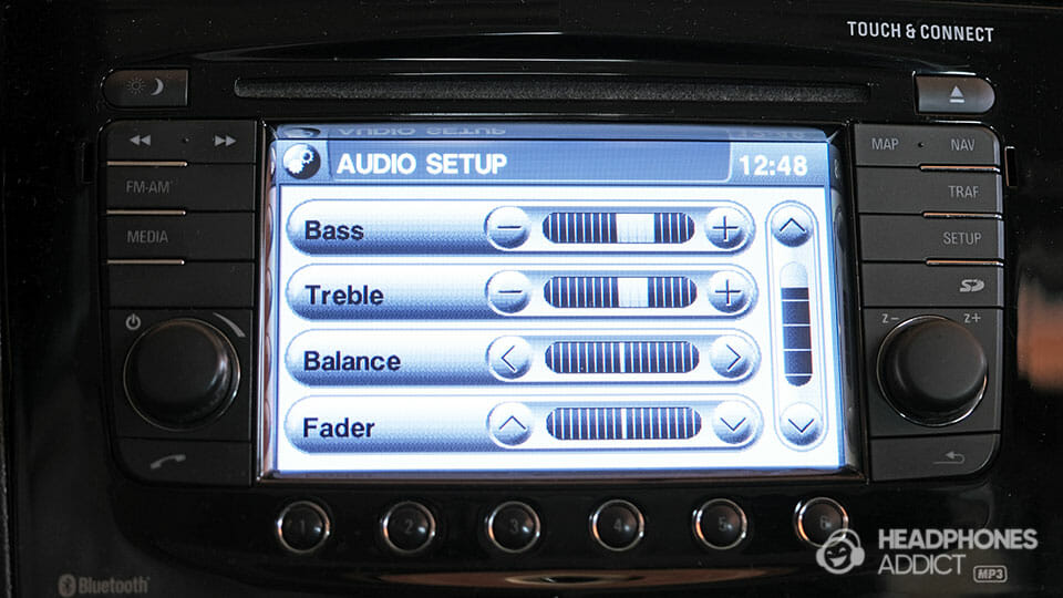 Car infotaiment system EQ