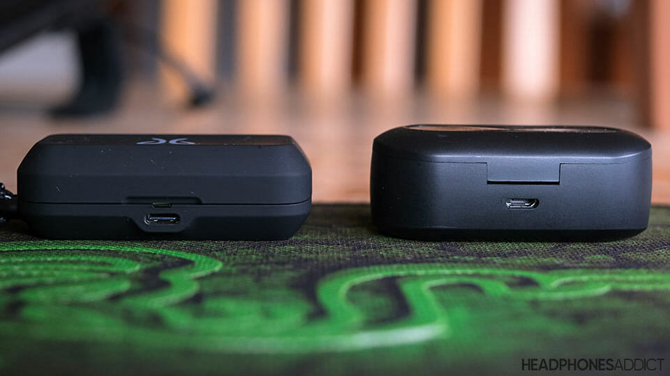 The charging case with USB-C and microUSB