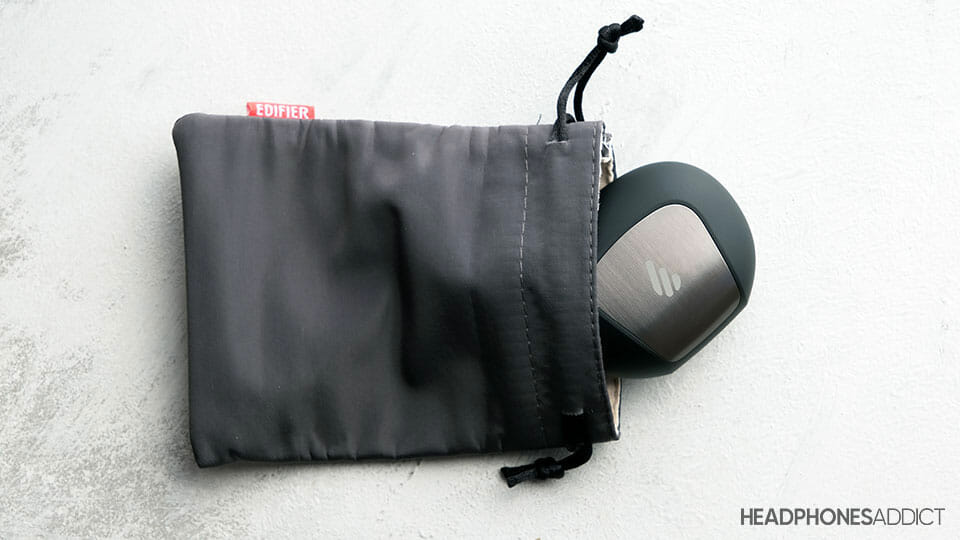 Edifier NeoBuds Pro pouch