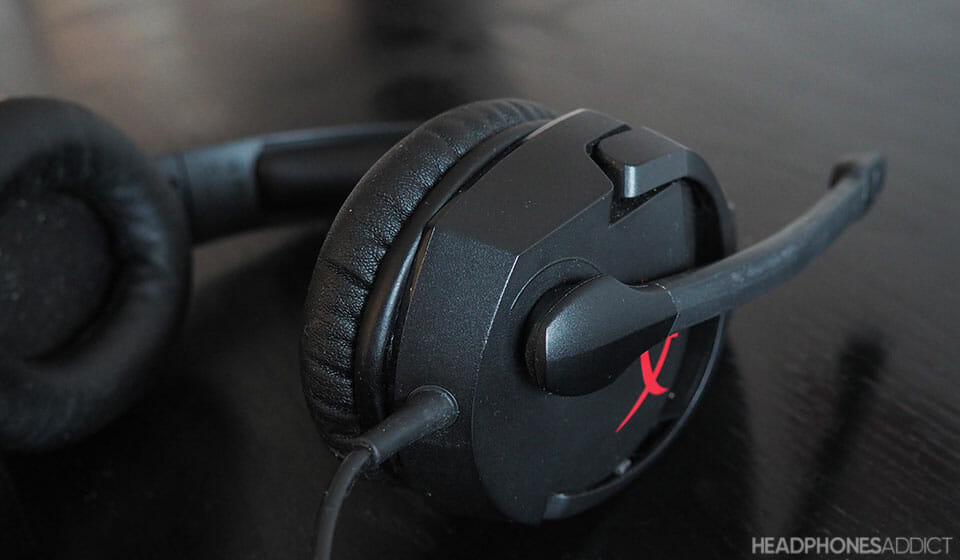 HyperX Cloud Stinger earcup