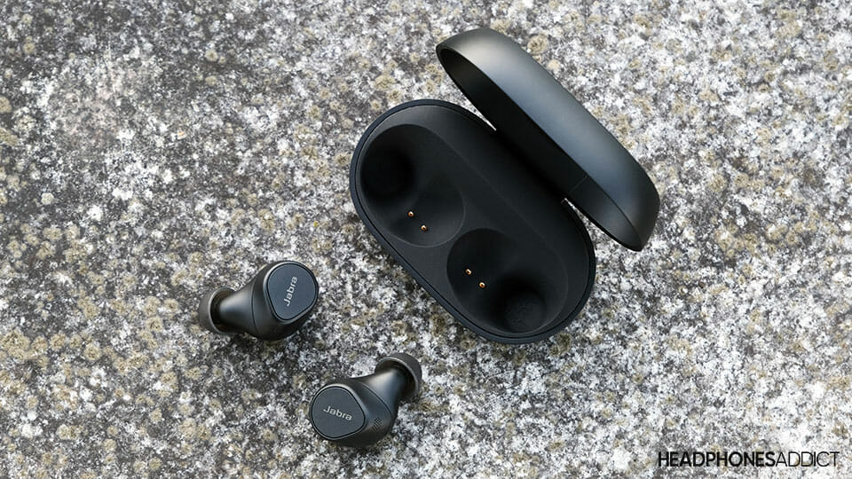 Jabra Elite 7 Pro buds and case