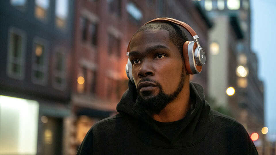 Kevin Durant Master & Dynamic MW65