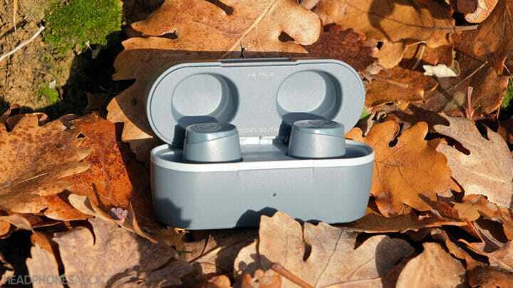 Skullcandy Jib True Wireless in leafs