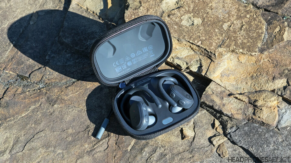 Skullcandy Push Ultra charging case