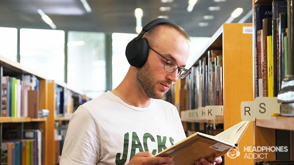 Sony WH-1000XM5 in library