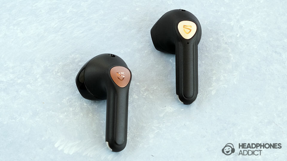 SoundPEATS Air4 vs Air3 earbud comparison